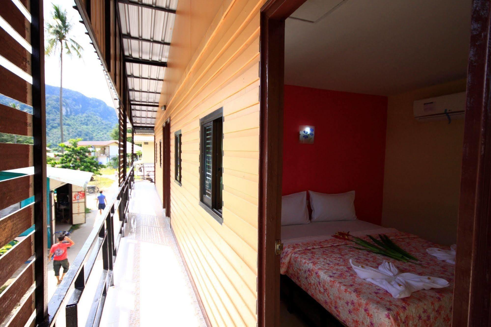 Pongpan House Phi Phi Apartment Екстериор снимка