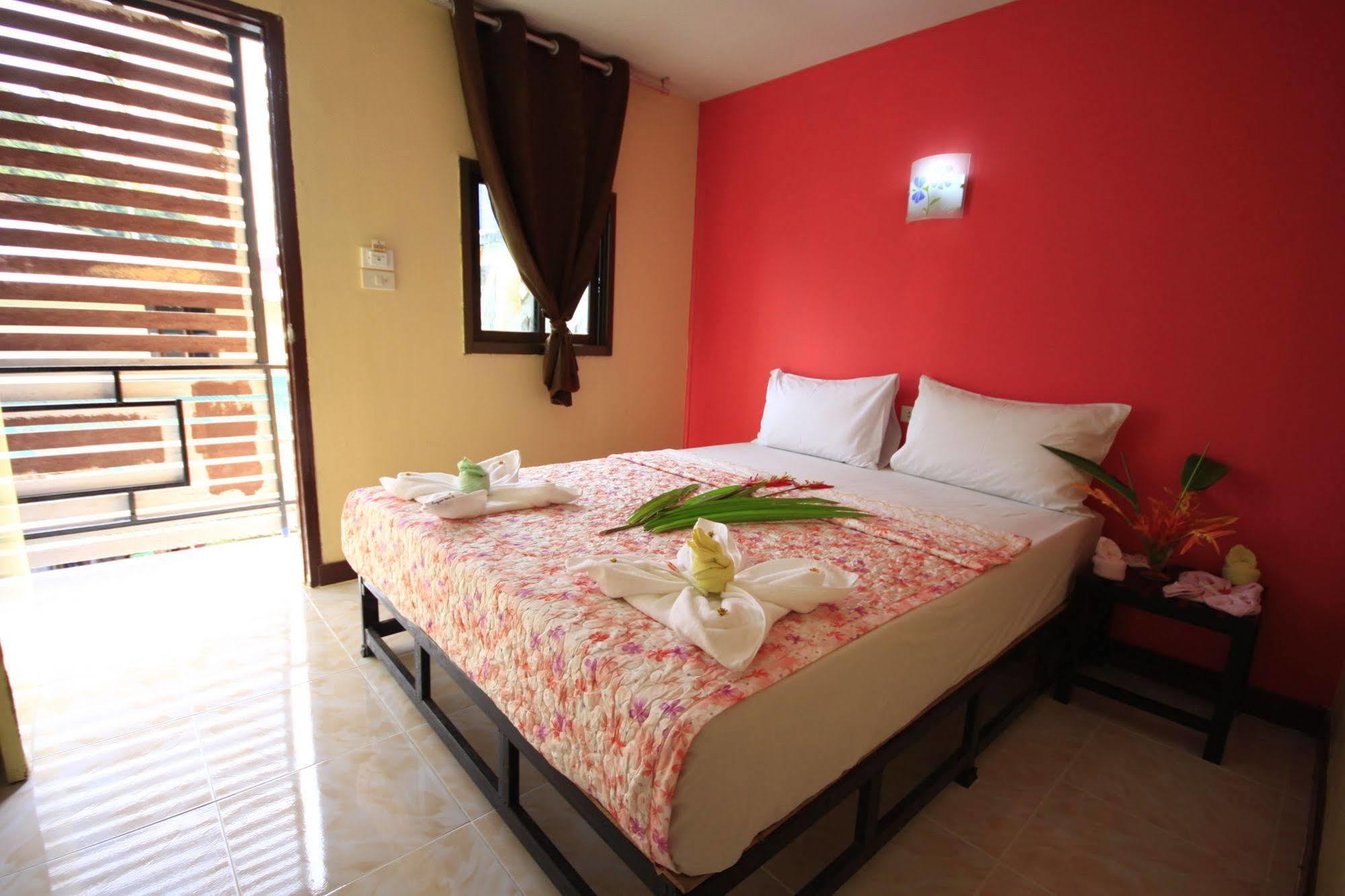 Pongpan House Phi Phi Apartment Екстериор снимка
