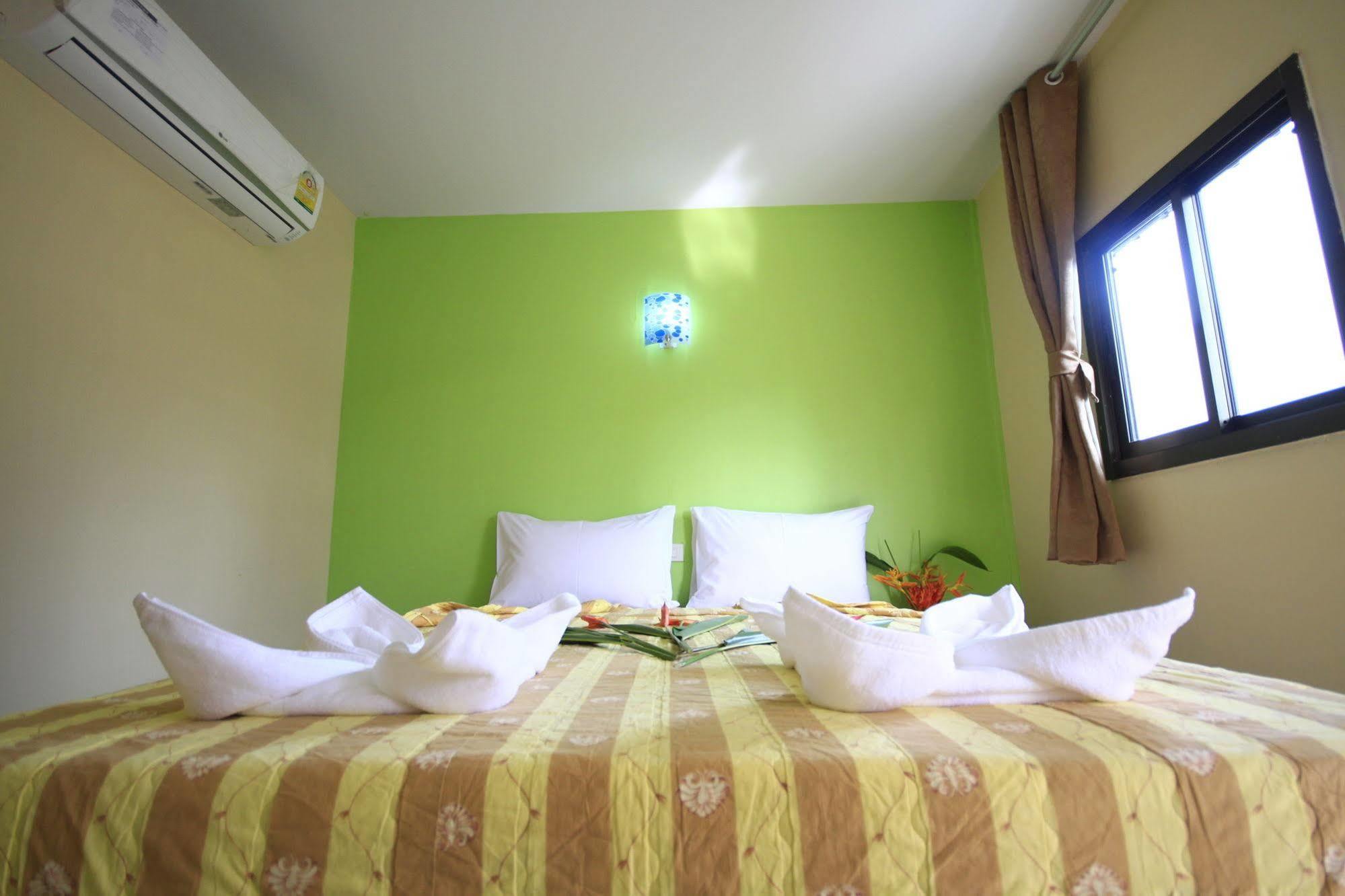 Pongpan House Phi Phi Apartment Екстериор снимка