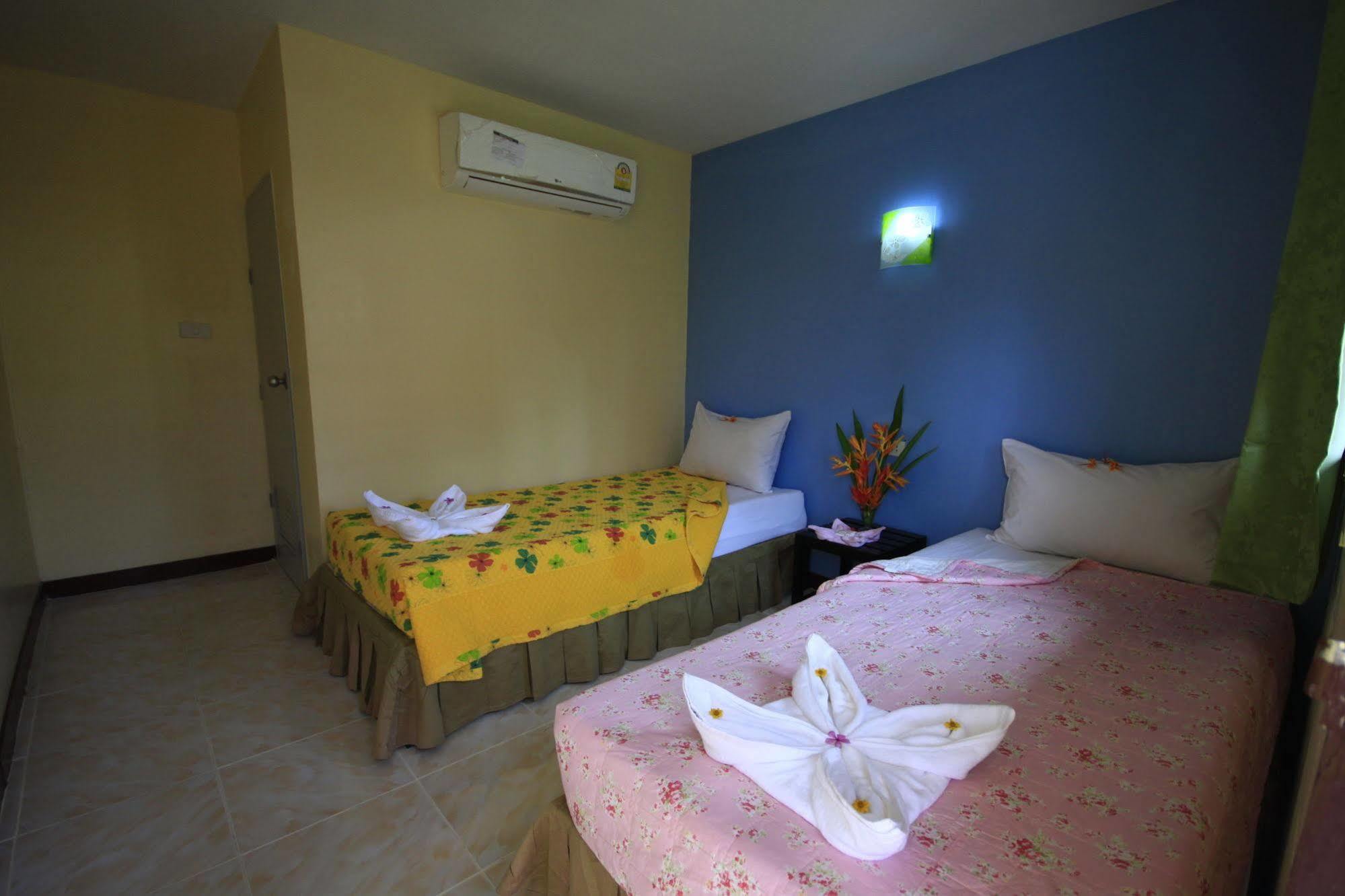 Pongpan House Phi Phi Apartment Екстериор снимка
