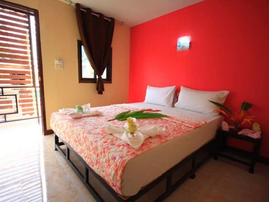 Pongpan House Phi Phi Apartment Екстериор снимка